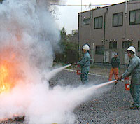毎年、消防訓練を実施